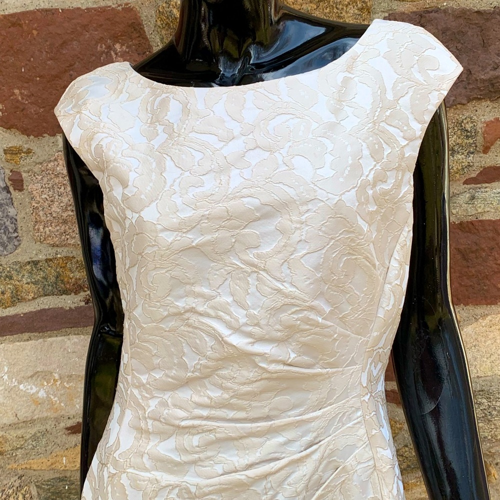 Gorgeous Ralph Lauren Dress Size 12